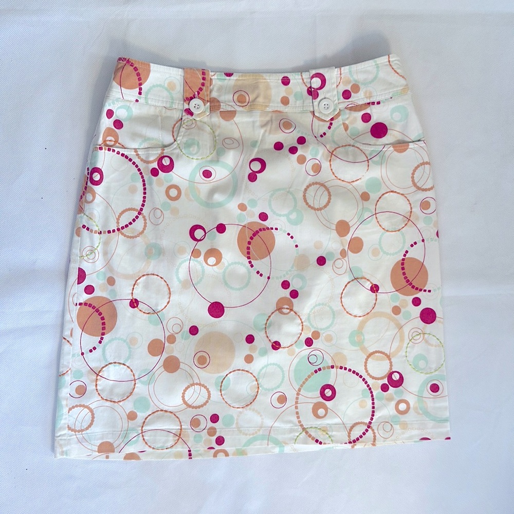 Talbots Size 8 Embroidered 2-Pocket Skirt